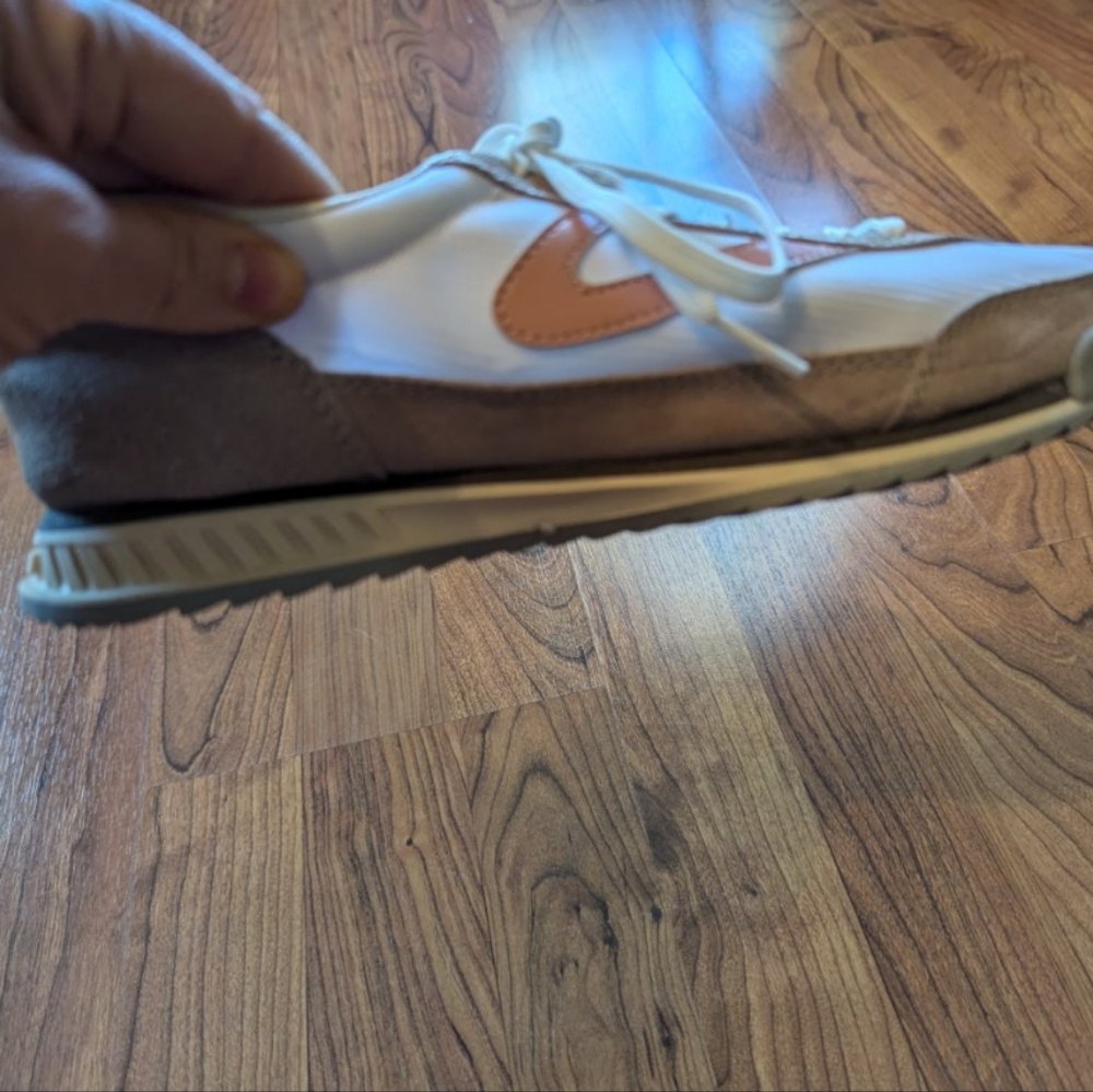 Women's Tretorn Rawlins 2.0 Sneakers in White and Beige, Size 7 - Picture 7 of 12
